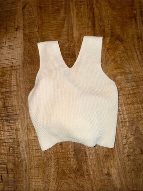 A.L.C. Cream Knit V-Neck Crop Top